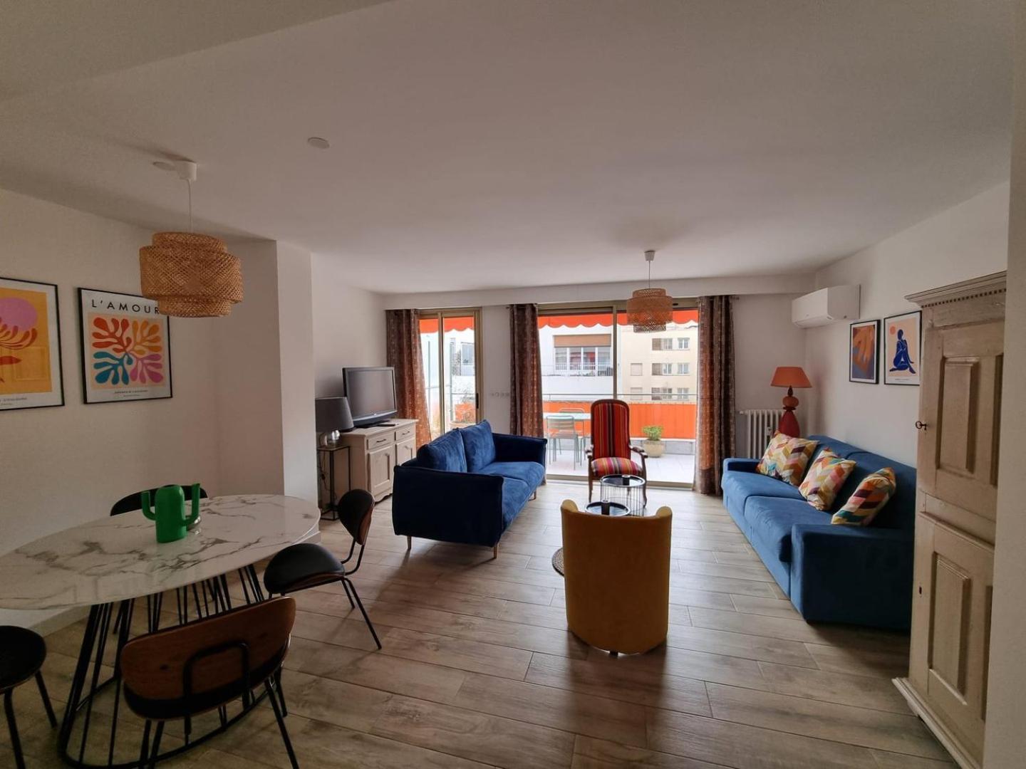Magnifique T3, Spacieux, Lumineux Et Traversant Appartamento Nizza